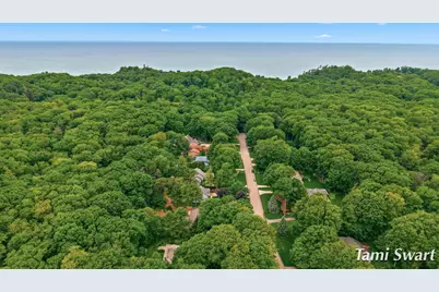17484 Beech Hill Drive, Grand Haven, MI 49417 - Photo 45