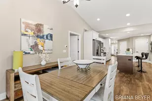 11494 S Lake Dr, Holland, MI 49424 - Photo 11