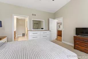 11494 S Lake Dr, Holland, MI 49424 - Photo 29