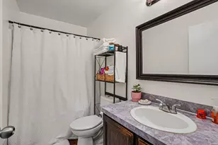 1152 E 12th St, Holland, MI 49423 - Photo 17