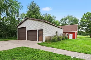 3685 20th St, Dorr, MI 49323 - Photo 3