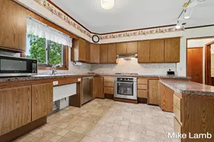 3685 20th St, Dorr, MI 49323 - Photo 5