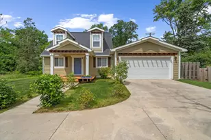 1 Maple Vlg Ct, Ann Arbor, MI 48103 - Photo 3