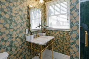 2318 Glenwood Dr, Kalamazoo, MI 49008 - Photo 15