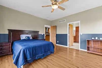 2007 Paddock Way, Ypsilanti, MI 48198 - Photo 17