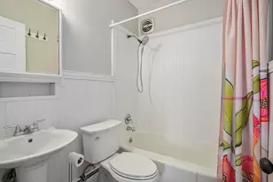 614 Crescent St NE, Grand Rapids, MI 49503 - Photo 13