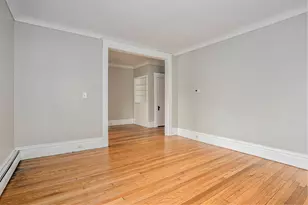 614 Crescent St NE, Grand Rapids, MI 49503 - Photo 5
