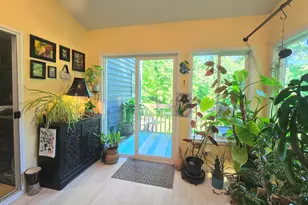 594 Springwood Dr, Kalamazoo, MI 49009 - Photo 13