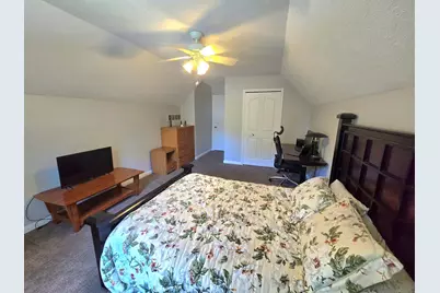 594 Springwood Drive, Kalamazoo, MI 49009 - Photo 19