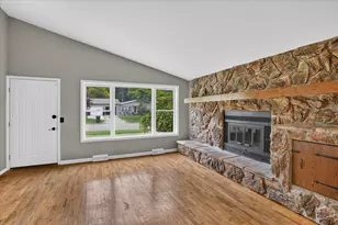 5802 Montebello Ave, Haslett, MI 48840 - Photo 9