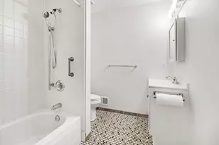 183 Kingsbrook Ave, Ann Arbor, MI 48103 - Photo 13