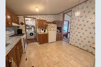 547 E Clam Court, Newaygo, MI 49337 - Photo 3