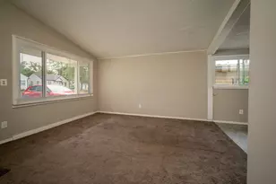 23723 Reynolds Ave, Hazel Park, MI 48030 - Photo 3