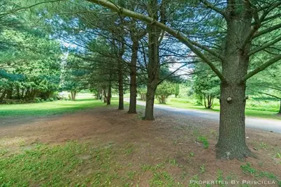 6635 Vinton Avenue NW, Comstock Park, MI 49321 - Photo 17