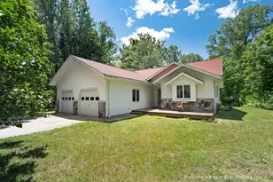 6635 Vinton Ave NW, Comstock Park, MI 49321 - Photo 7