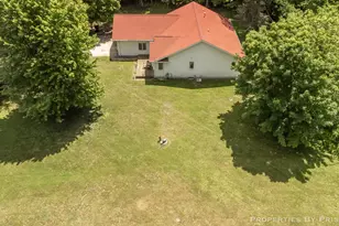 6635 Vinton Ave NW, Comstock Park, MI 49321 - Photo 87