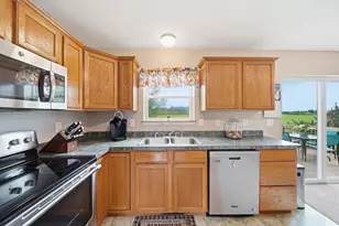 5867 E Hillcrest Dr, Eaton Rapids, MI 48827 - Photo 15