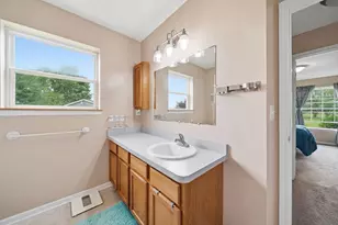 5867 E Hillcrest Dr, Eaton Rapids, MI 48827 - Photo 19