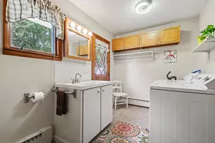 324 Fairlane Dr NW, Sparta, MI 49345 - Photo 9