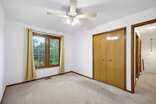 24762 White Plains Dr, Novi, MI 48374 - Photo 39