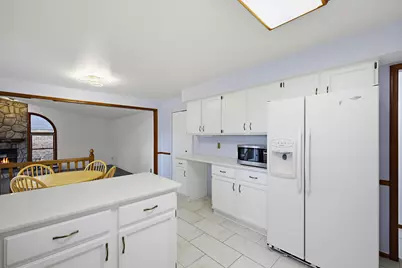 24762 White Plains Drive, Novi, MI 48374 - Photo 19