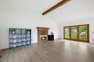 24762 White Plains Dr, Novi, MI 48374 - Photo 9