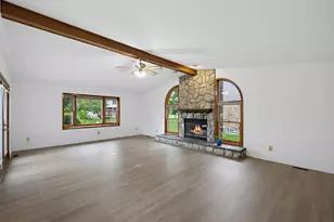 24762 White Plains Dr, Novi, MI 48374 - Photo 23