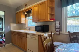 3425 McKee Ave SW, Wyoming, MI 49509 - Photo 9