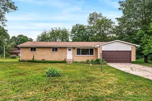 33363 Bertrand St, Niles, MI 49120 - Photo 3