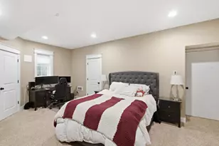 7839 Harvest Hill Ln, Kalamazoo, MI 49009 - Photo 35
