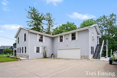 13190 16 Mile Road NE, Gowen, MI 49326 - Photo 3