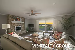 400 Lakeview Ct, Spring Lake, MI 49456 - Photo 9