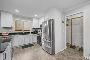 22440 Mill Rd, Novi, MI 48375 - Photo 19