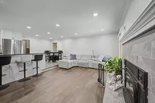 22440 Mill Rd, Novi, MI 48375 - Photo 23