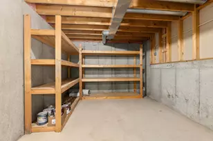 187 Riverwood Dr, Middleville, MI 49333 - Photo 27