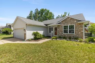 187 Riverwood Dr, Middleville, MI 49333 - Photo 3