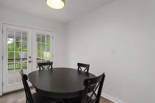 3941 Loch Dr, Highland, MI 48357 - Photo 9
