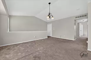 30761 Hidden Pines Ln, Roseville, MI 48066 - Photo 3