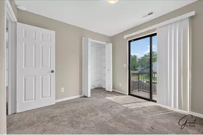 30761 Hidden Pines Lane, Roseville, MI 48066 - Photo 9
