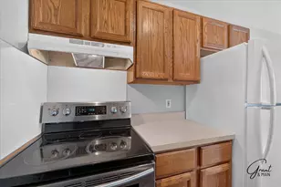 30761 Hidden Pines Ln, Roseville, MI 48066 - Photo 7