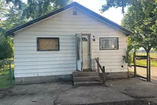 617 Gestner Rd, Benton Harbor, MI 49022 - Photo 5