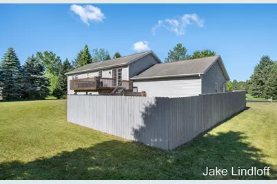 11324 Lindy Drive NE, Rockford, MI 49341 - Photo 31