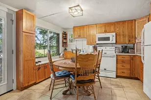 10041 Co Rd 215, Grand Junction, MI 49056 - Photo 7