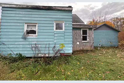490 4th Street, Benton Harbor, MI 49022 - Photo 5