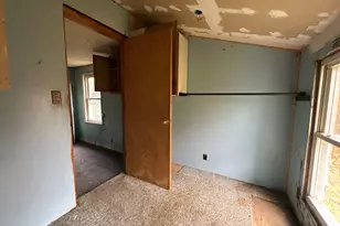 490 4th St, Benton Harbor, MI 49022 - Photo 15
