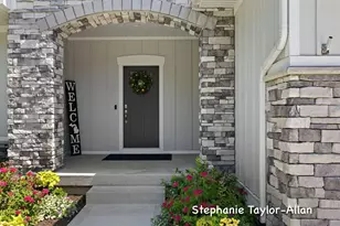 17056 Legacy Dr, West Olive, MI 49460 - Photo 9