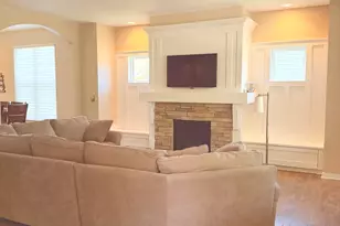 576 Brownstone St, Holland, MI 49423 - Photo 11