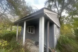 18498 Vaughan St, Detroit, MI 48219 - Photo 5