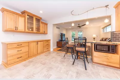 641 Louise Drive, Ann Arbor, MI 48103 - Photo 9