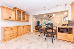 641 Louise Dr, Ann Arbor, MI 48103 - Photo 9